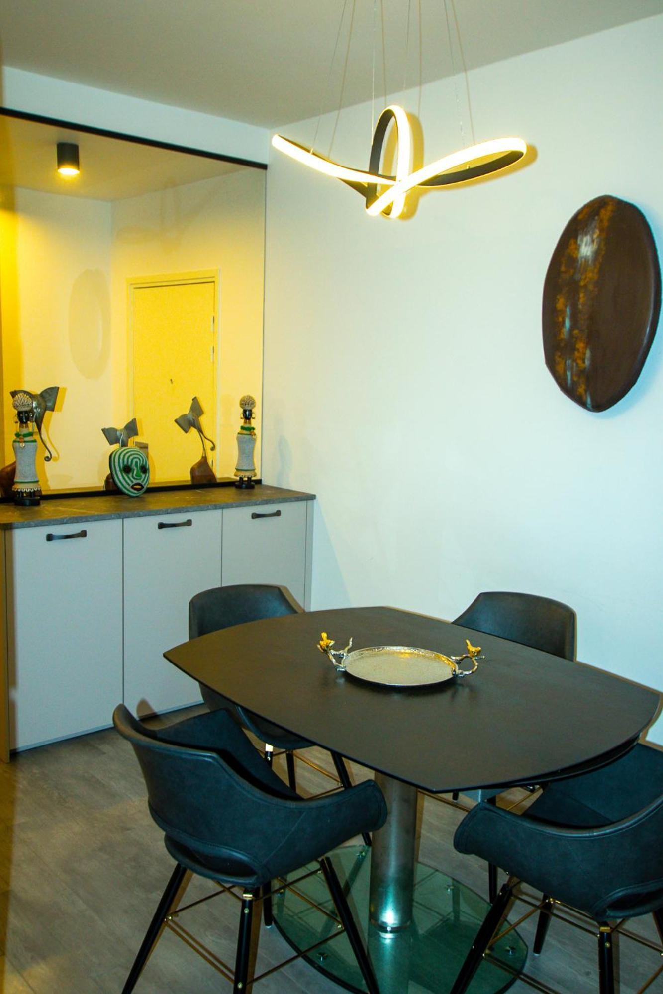 Skyview Luxury Appartement A Монтеврен Екстер'єр фото